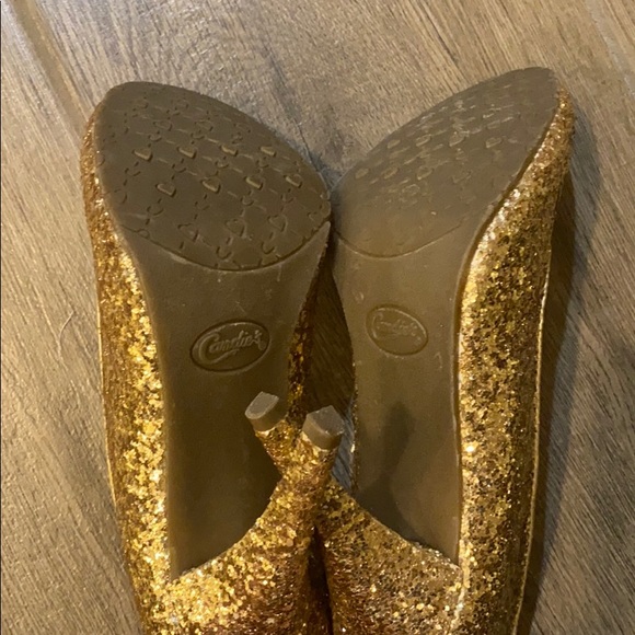 Good glittery pumps - Picture 4 of 4